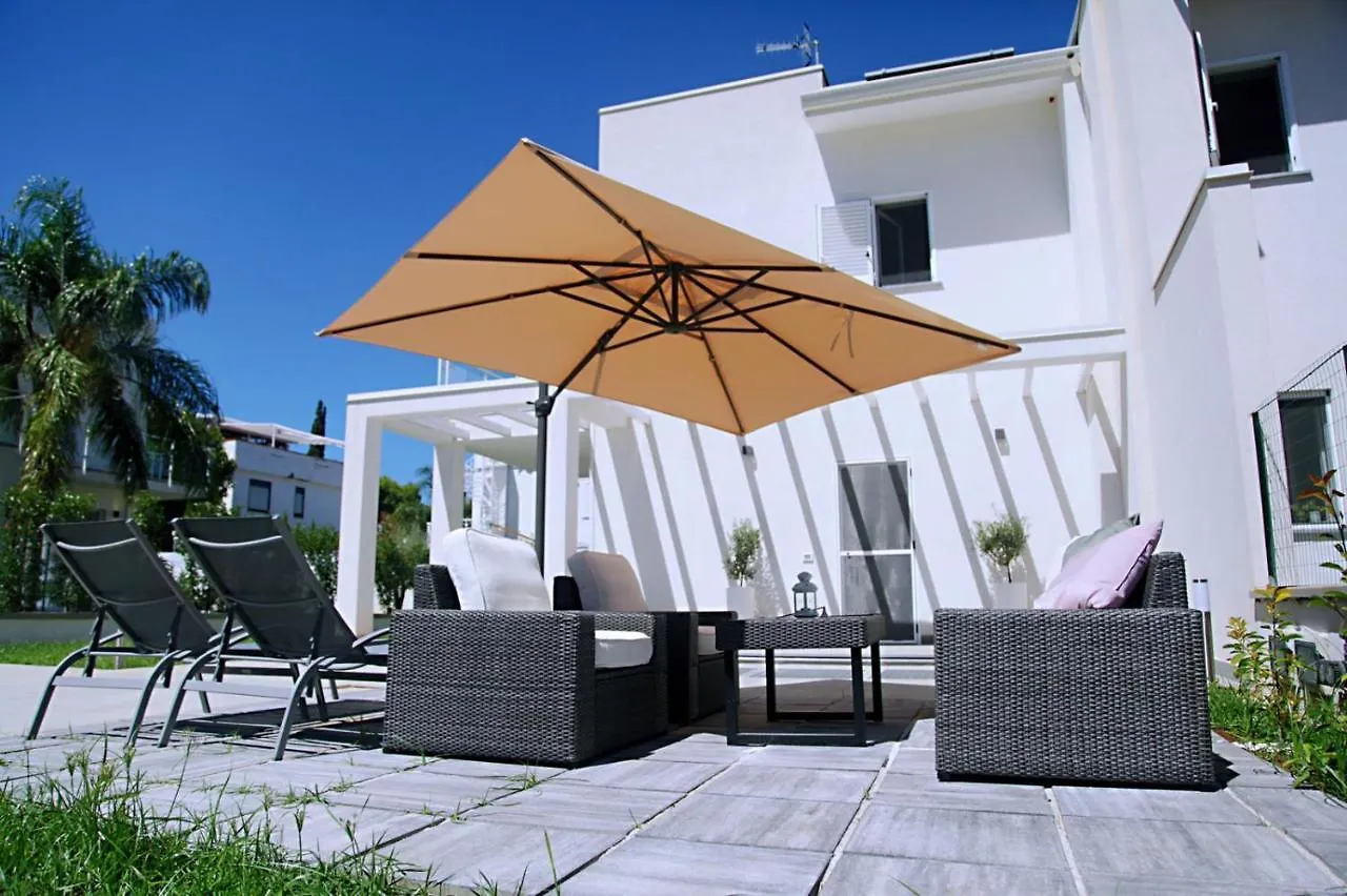 Villa Saline A Mondello Palermo 0*,  Italy